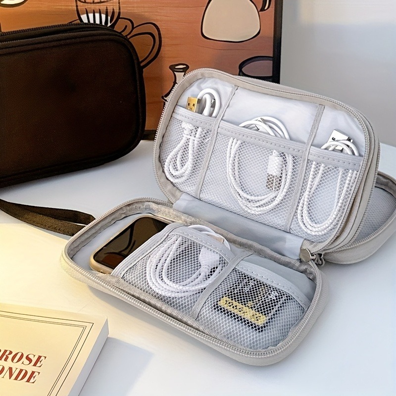 Reistas, opbergtas met meerder - Tech Accessories Case recensie en prijs